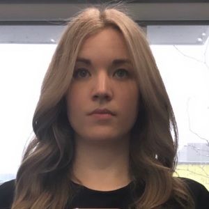 Meet your Posher, Holly